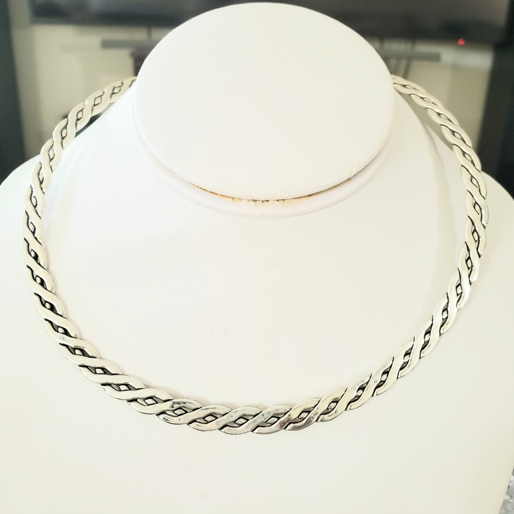 Sterling silver 925 bangle necklace